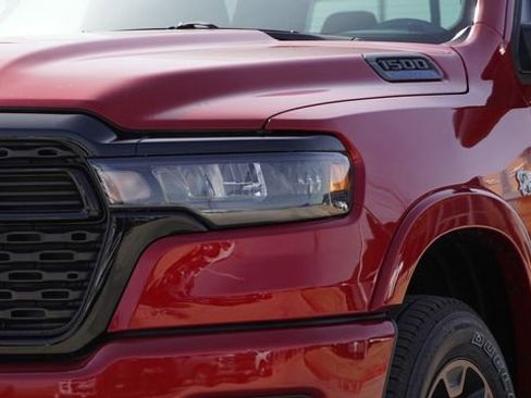 New 2026 RAM 1500 4x4 Crew Cab image 4