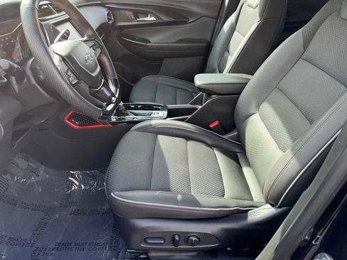 Used 2023 Chevrolet TrailBlazer RS image 10