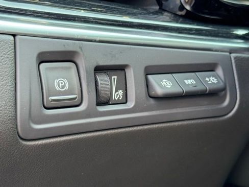 New 2025 Cadillac XT5 Premium Luxury w/ Technology Package image 22