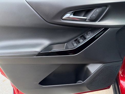 Certified 2025 Chevrolet Equinox LT w/ Safety and Technology Package image 14