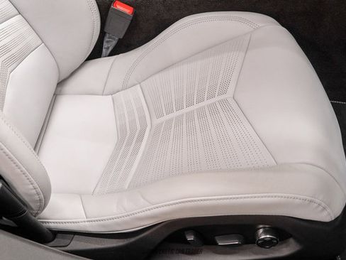 Used 2020 Chevrolet Corvette Stingray Premium Cpe w/ 3LT Preferred Equipment Group image 70