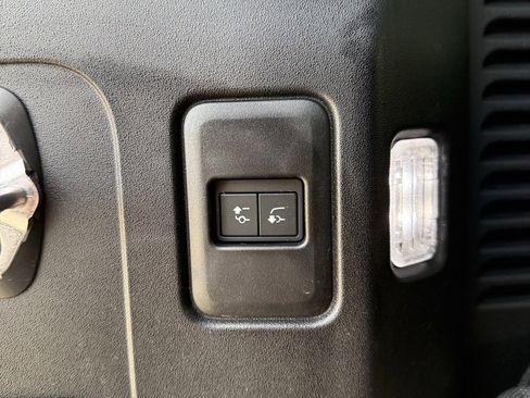 Used 2024 Land Rover Defender 130 Outbound image 23