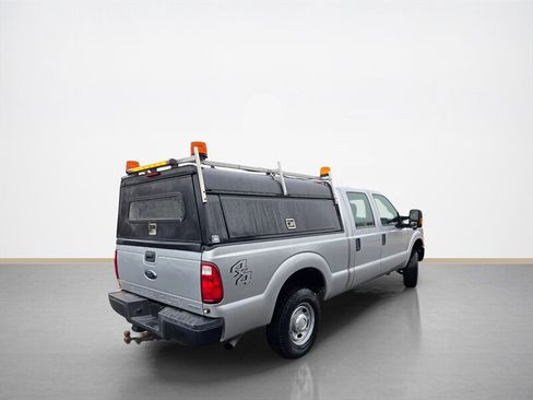 Used 2016 Ford F250 XL w/ Power Equipment Group image 4