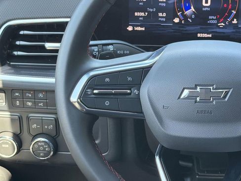 Used 2026 Chevrolet Suburban RST RWD image 8