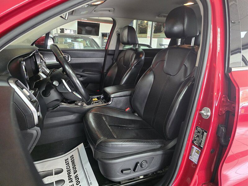 Used 2022 Kia Sorento S AWD/4WD image 9