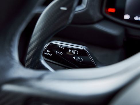 Used 2024 Maserati MC20 Base image 60