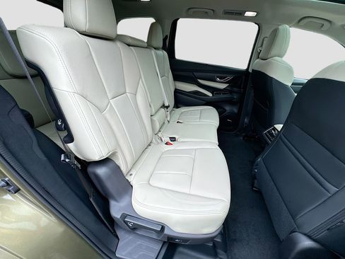 New 2026 Subaru Ascent Limited AWD/4WD image 36