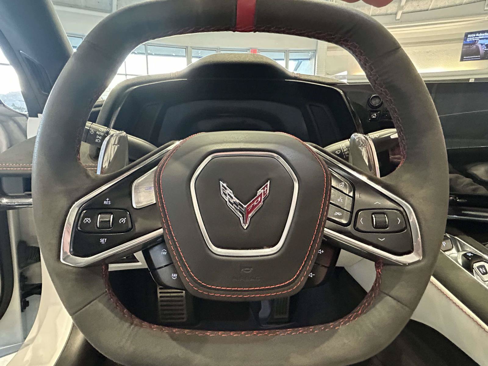 Used 2023 Chevrolet Corvette Stingray Premium Conv RWD image 21