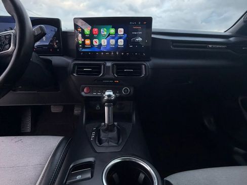 Used 2024 Ford Mustang Coupe image 21