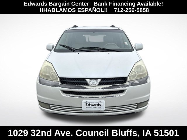 Used 2004 Toyota Sienna XLE FWD image 2