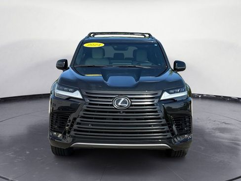 Used 2024 Lexus LX 600 4WD w/ Luxury Package image 10