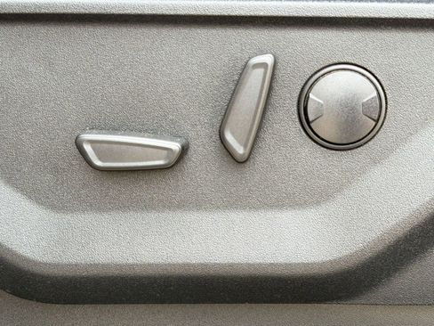 Used 2022 Ford F150 XLT w/ Equipment Group 302A High AWD/4WD image 13