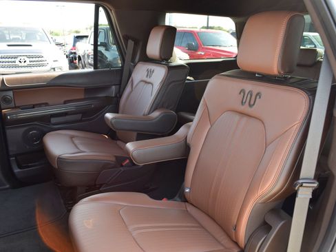 Used 2024 Ford Expedition King Ranch AWD/4WD image 18