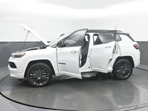 Used 2022 Jeep Compass High Altitude AWD/4WD image 55