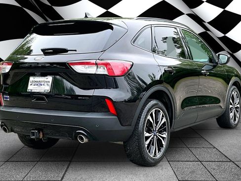 Certified 2022 Ford Escape SEL w/ SEL Stealth AWD Package image 2