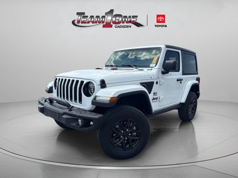 Used 2023 Jeep Wrangler Sport AWD/4WD image 5