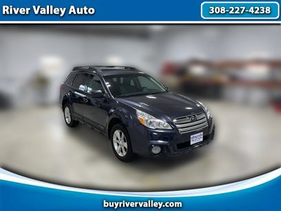 Used 2013 Subaru Outback 2.5i Limited w/ Moonroof Pkg