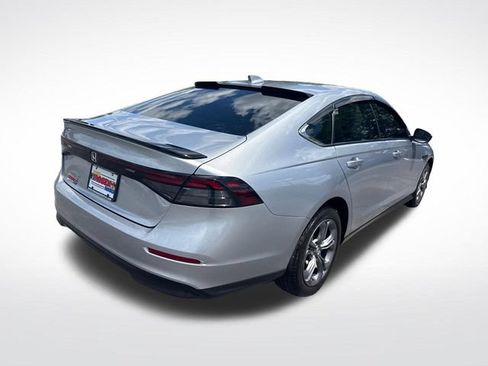 Used 2024 Honda Accord EX image 5
