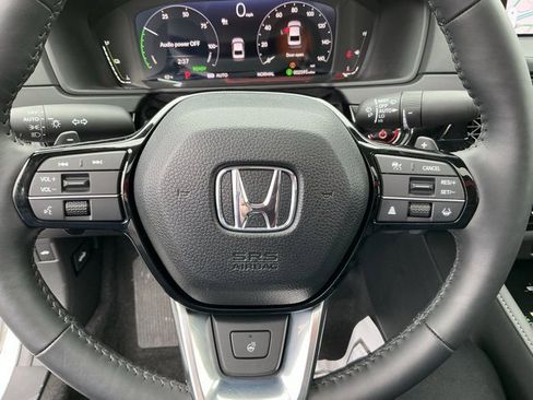 Used 2025 Honda Accord Touring image 30