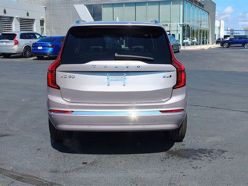 New 2026 Volvo XC90 B6 Plus image 33