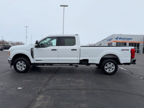 Certified 2025 Ford F250 XLT image 5