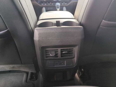 Used 2024 Chevrolet Colorado ZR2 w/ ZR2 Convenience Package III AWD/4WD image 20