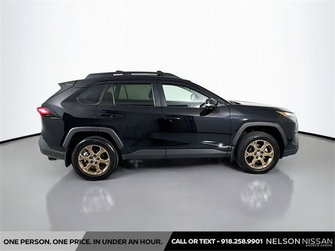 Used 2024 Toyota RAV4 AWD Hybrid image 4