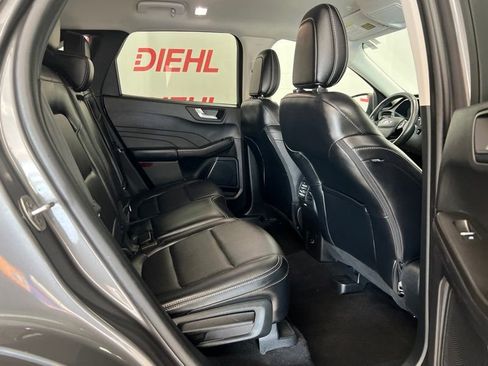 Used 2021 Ford Escape SEL FWD image 11