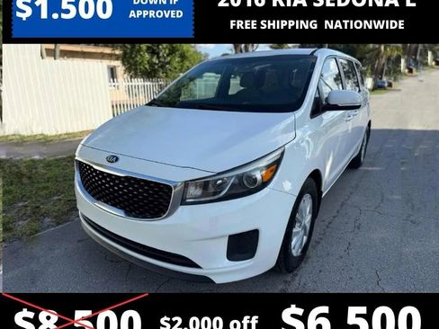 Used 2016 Kia Sedona L image 1
