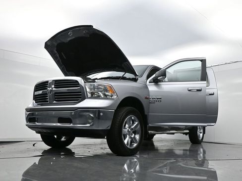 Used 2019 RAM 1500 Big Horn image 31