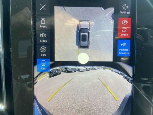 New 2026 Volvo XC40 B5 Plus w/ Protection Package Premier image 11