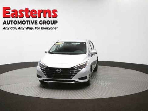 Used 2025 Nissan Versa SV FWD image 53