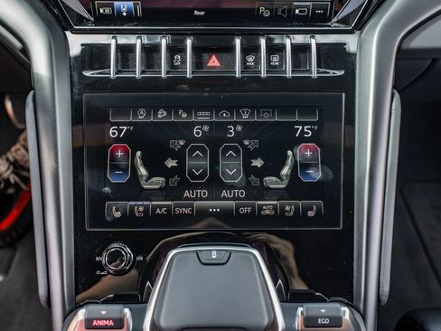 Used 2023 Lamborghini Urus S AWD/4WD image 30
