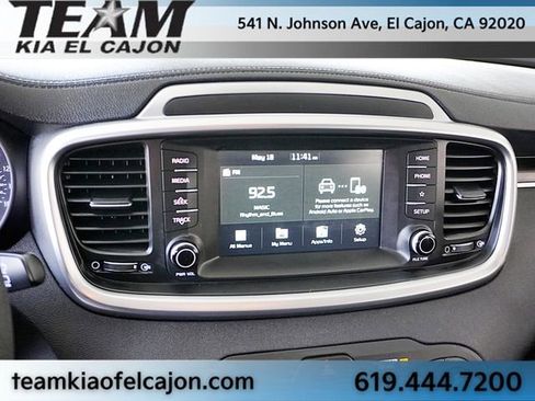Certified 2019 Kia Sorento FWD image 25