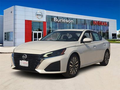 New 2025 Nissan Altima 2.5 SV w/ SV Premium Package