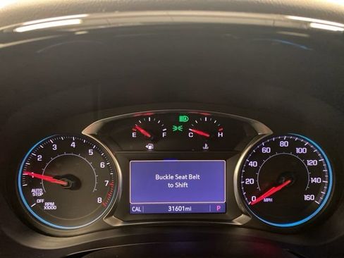Used 2023 Chevrolet Traverse RS AWD/4WD image 9
