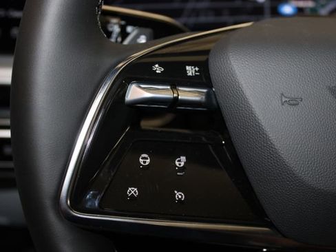 New 2026 Cadillac Lyriq Sport AWD/4WD image 24