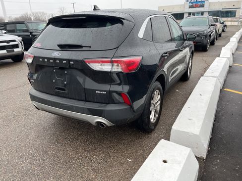Certified 2022 Ford Escape SE image 15