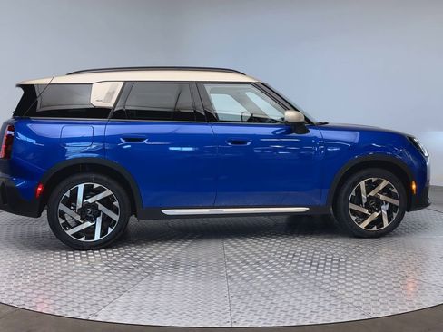 New 2026 MINI Cooper Countryman S w/ Comfort Package Max AWD/4WD image 9