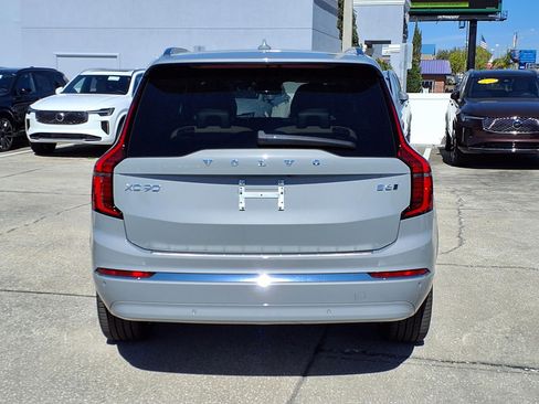 New 2026 Volvo XC90 B6 Plus w/ Protection Package Premier image 6