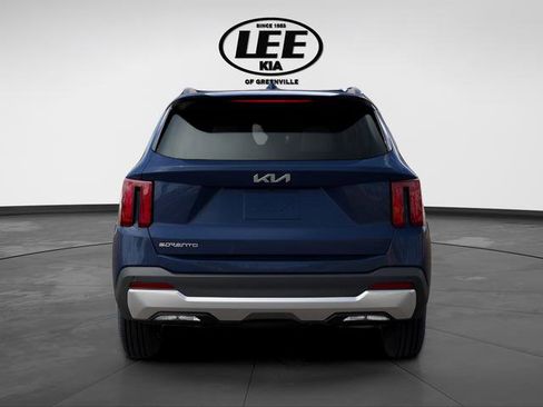 New 2026 Kia Sorento S w/ S Panoramic Sunroof Package image 6