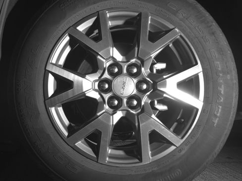 Used 2023 GMC Acadia SLT FWD image 14