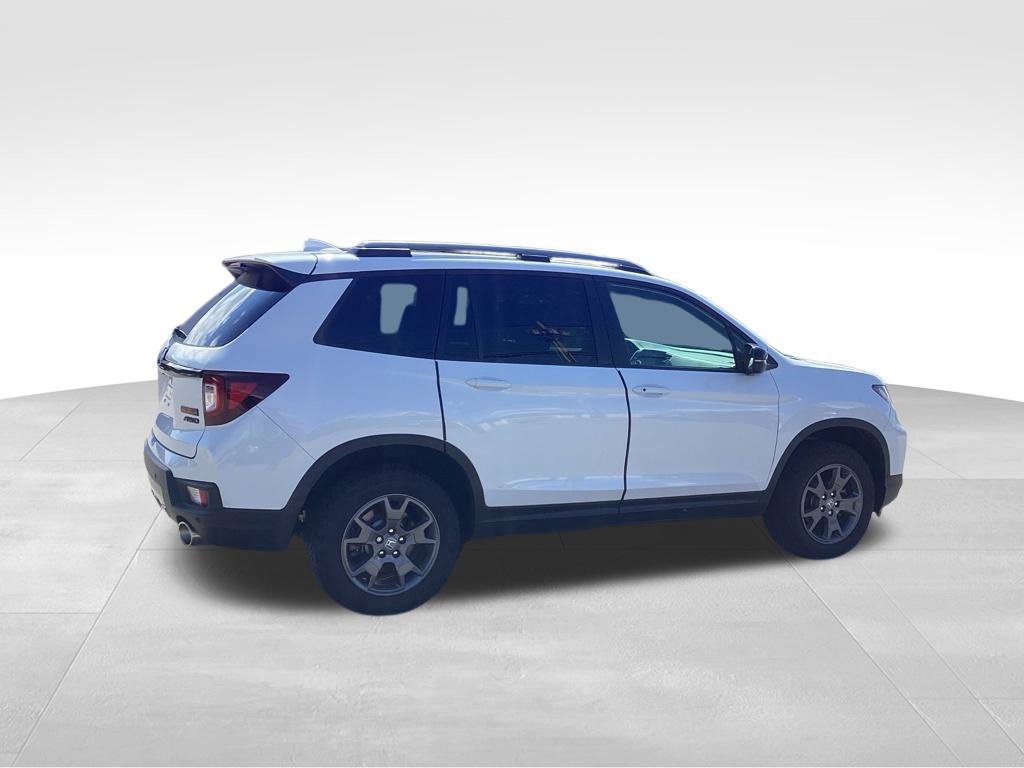 Used 2024 Honda Passport TrailSport image 6