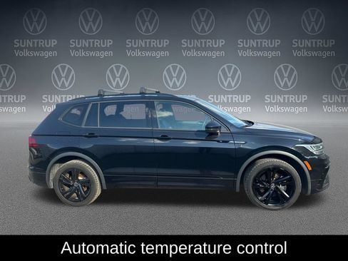 Used 2023 Volkswagen Tiguan SE R-Line FWD image 8