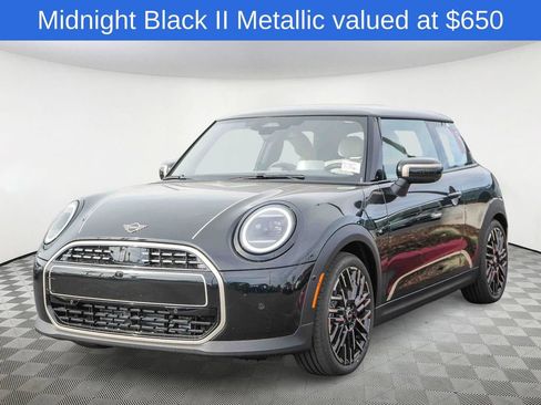 Used 2026 MINI Cooper 2-Door Hardtop FWD image 4