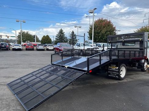 Used 2024 Chevrolet Low Cab Forward image 27