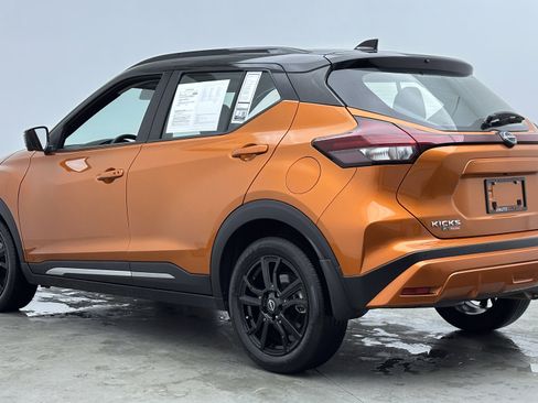 Used 2023 Nissan Kicks SR FWD image 5