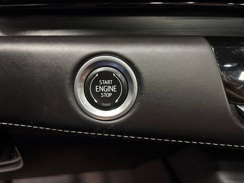 Used 2021 Cadillac Escalade Sport Platinum w/ Heavy-Duty Trailer Package AWD/4WD image 21