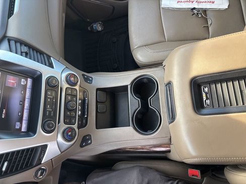 Used 2015 GMC Yukon SLT w/ Open Road Package image 20