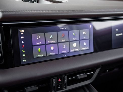 New 2025 Porsche Macan Turbo Electric image 31